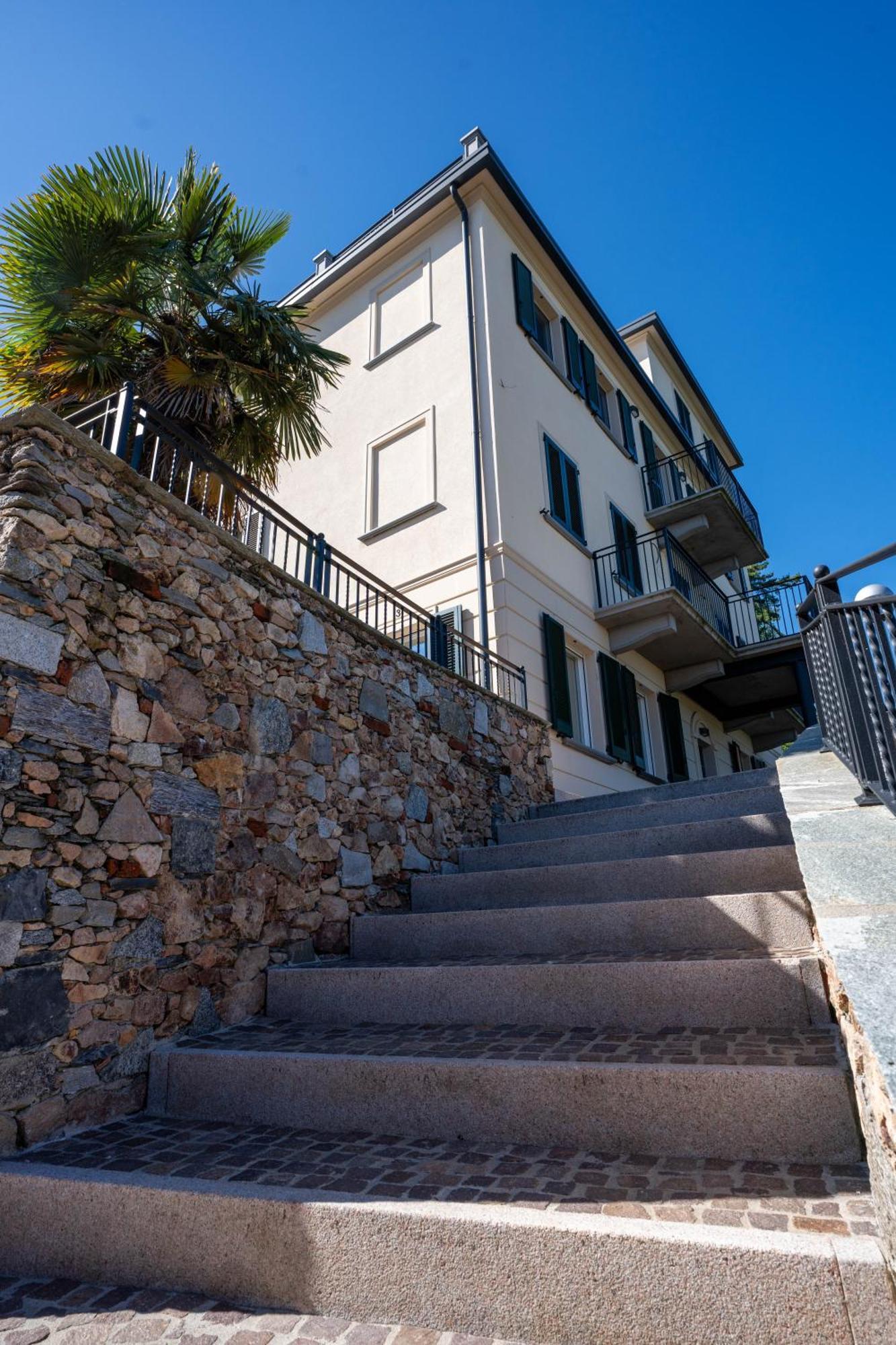 Villa San Carlo Arona Eksteriør bilde